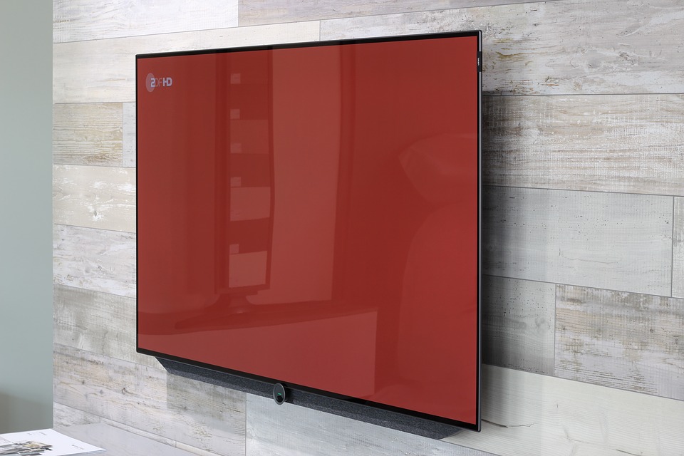Køb Bluetooth højtaler og TV ophæng billigt hos Av-Cables.dk