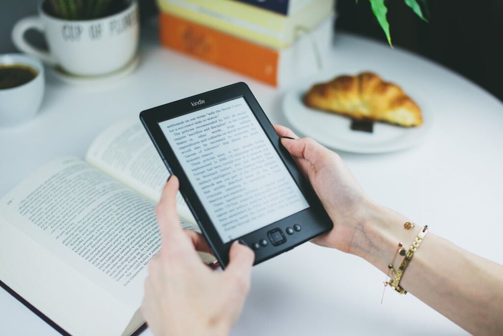 Køb en Kindle eller Kobo e-bogslæser online hos denne specialist i DK